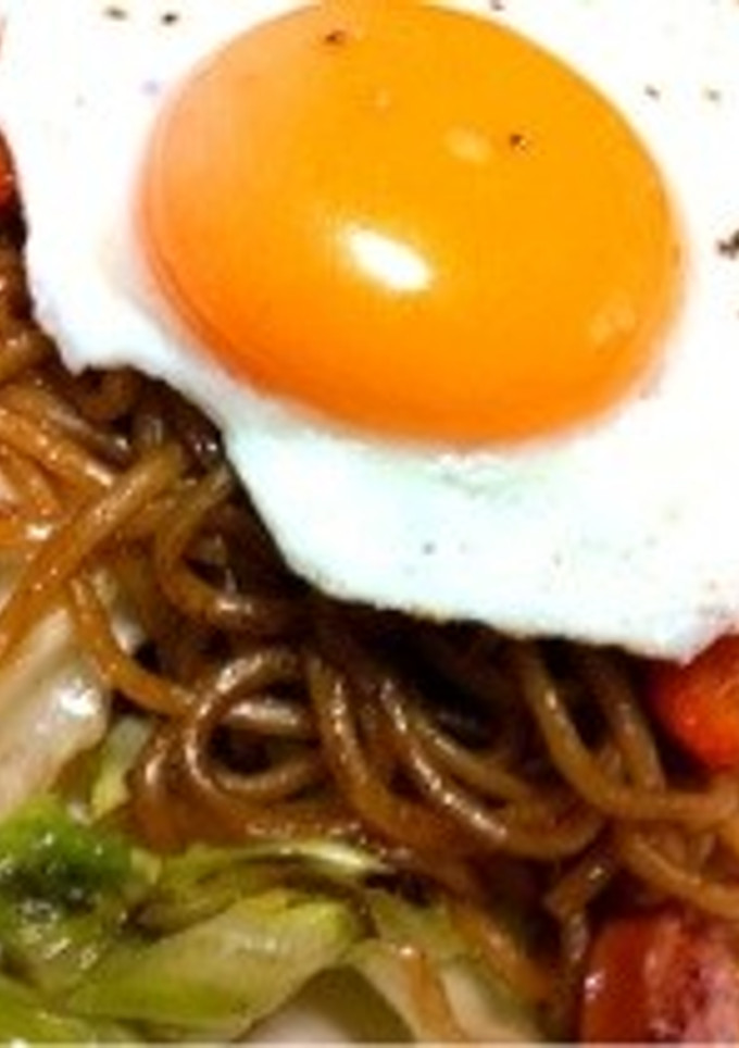 目玉焼き焼きそば-レシピのメイン写真