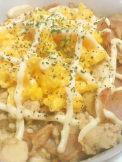 ランチに☆豆腐とベーコンの生姜マヨ丼♪-レシピのメイン写真
