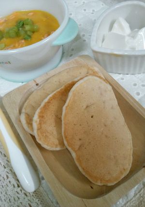 離乳食・つかみ食べ☆いちごのパンケーキ-レシピのメイン写真