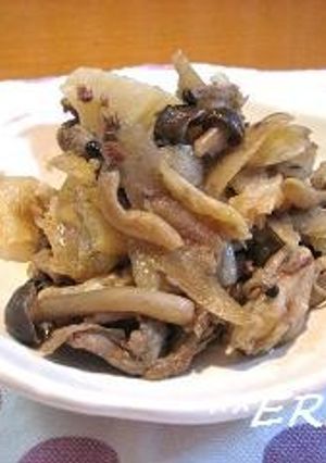 すきやき風!?牛肉と白菜とごぼう煮♪♪-レシピのメイン写真