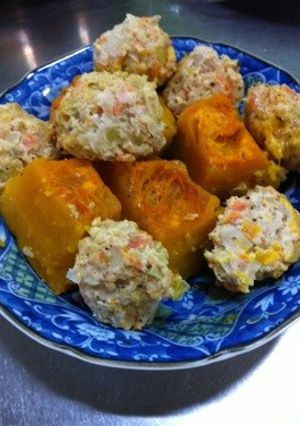 カボチャと鶏つくねの簡単煮物-レシピのメイン写真