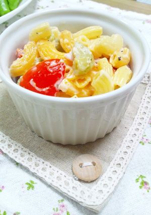 カラフルマカロニと粉チーズのサラダ-レシピのメイン写真