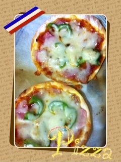 おやつに!夜食に!餃子の皮ピザ-レシピのメイン写真