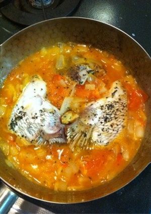 めで鯛アラのトマト煮o(^▽^)o-レシピのメイン写真