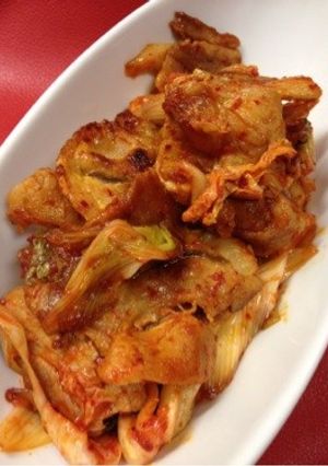 簡単・豚キムチ炒めでご飯が進む〜〜-レシピのメイン写真