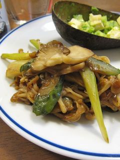 きのことセロリのバター醤油炒め-レシピのメイン写真