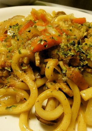ハニーのスペシャル？！焼きうどん-レシピのメイン写真