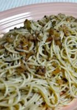 アンチョビ、にんにく、バジルのパスタ-レシピのメイン写真