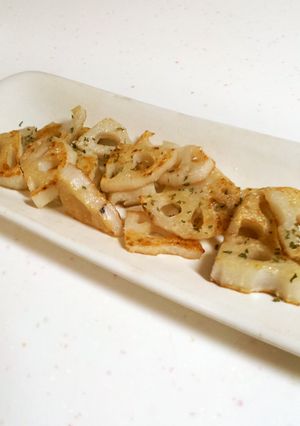 味付けは塩だけ♪焼きレンコン-レシピのメイン写真