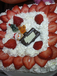 簡単スポンジで大きなクリスマスケーキ♪-レシピのメイン写真