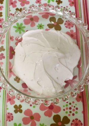 30秒で！　いちごクリーム♪-レシピのメイン写真