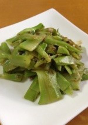 ブロッコリーの茎炒め　アンチョビ風味-レシピのメイン写真