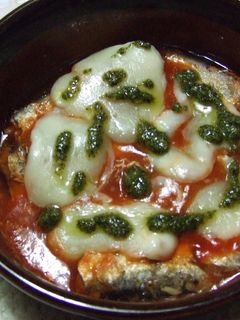 鰯のトマト煮カチョカバロ焼き-レシピのメイン写真