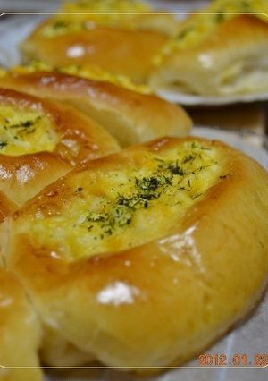 卵サラダのパン-レシピのメイン写真