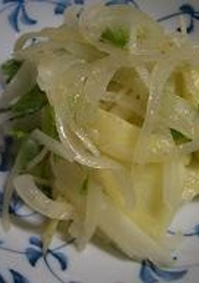 セロリと玉ねぎとりんごのサラダ-レシピのメイン写真