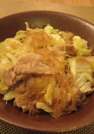 ヘルシー♪キャベツと春雨たっぷり豚肉炒め-レシピのメイン写真