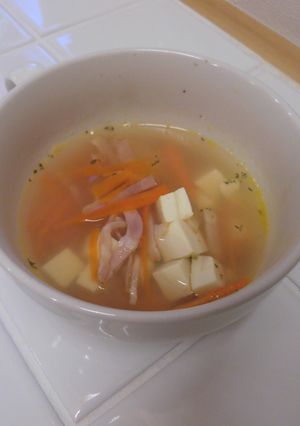 寒い朝に…にんじんとベーコンスープ-レシピのメイン写真