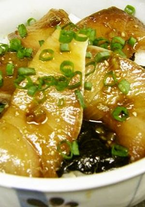 ブリの漬け丼　ニンニク醤油かけ。。。-レシピのメイン写真