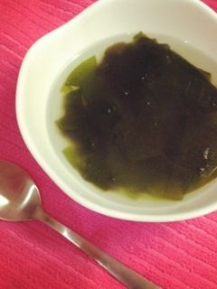 ☆超簡単☆ぽかぽか生姜わかめスープ-レシピのメイン写真