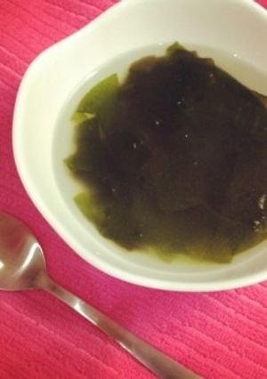 ☆超簡単☆ぽかぽか生姜わかめスープ-レシピのメイン写真
