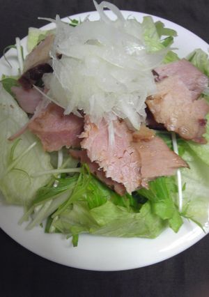 市販の焼き豚で簡単サラダ-レシピのメイン写真