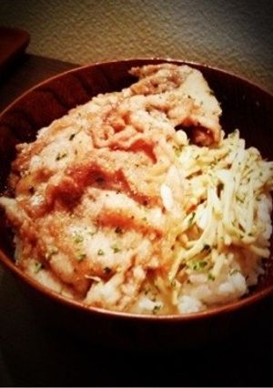 簡単あっさり☆豚肉ハーブ丼-レシピのメイン写真