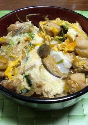 三つ葉たっぷり!親子丼-レシピのメイン写真