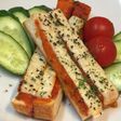 簡単時短節約おやつ軽食に☆パンの耳ピザトースト