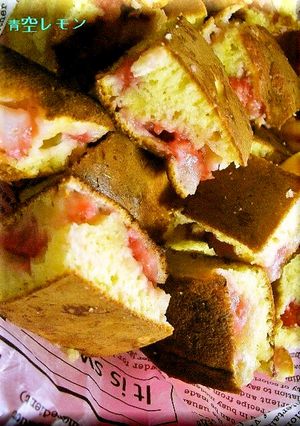 簡単おやつ★苺ホワイトチョコホットケーキ-レシピのメイン写真
