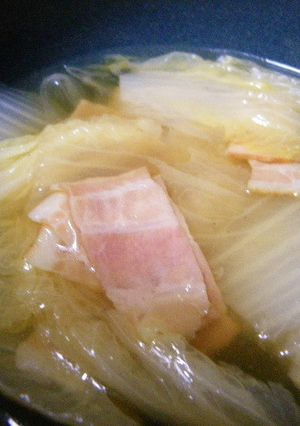 白菜とベーコンのスープ-レシピのメイン写真