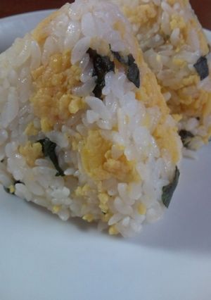 青じそと味噌玉子おにぎり-レシピのメイン写真