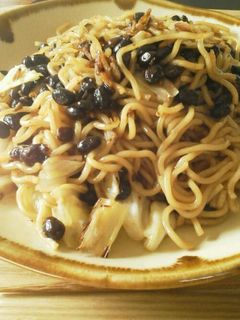 ランチにも 黒豆納豆焼きそば-レシピのメイン写真