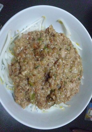 山芋豚挽き丼-レシピのメイン写真