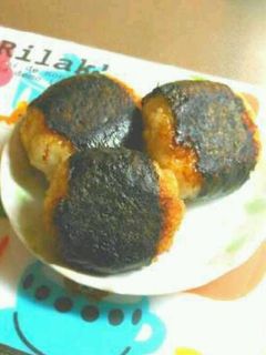 残りご飯で★もちもちおやき風焼おにぎり-レシピのメイン写真