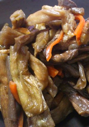 食物繊維タップリ！いもがらの炒め煮♪-レシピのメイン写真