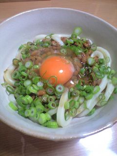 納豆かまたまやまうどん-レシピのメイン写真