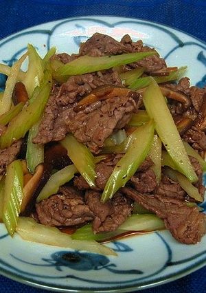 牛肉とセロリのレモン醤油炒め-レシピのメイン写真