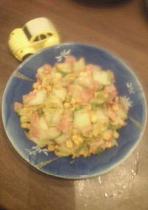 白菜とベーコンとコーンの炒め物-レシピのメイン写真