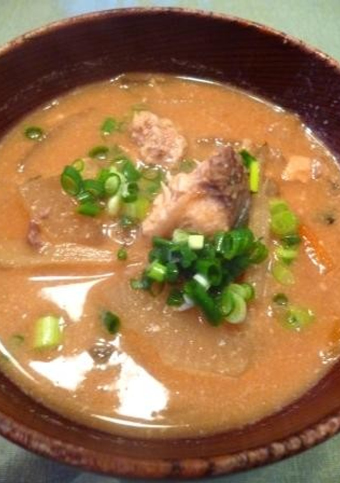 出汁入らず！根菜と鮭缶の酒粕汁-レシピのメイン写真