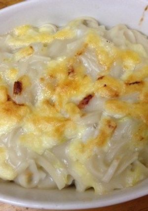 シチューの素で熱々白菜とうどんグラタン-レシピのメイン写真