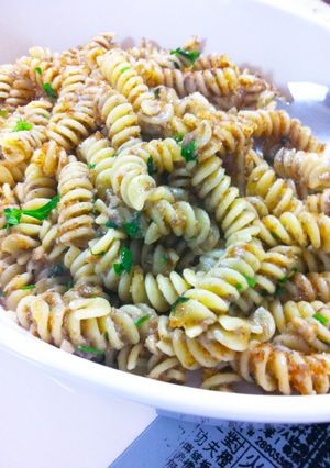 ワインにピッタリ！きのこのショートパスタ-レシピのメイン写真