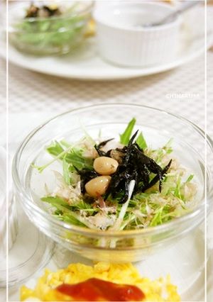 シャキシャキ簡単*水菜とひじきのサラダ*-レシピのメイン写真