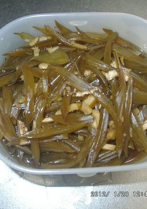 茎わかめの佃煮(しょうが入り)-レシピのメイン写真