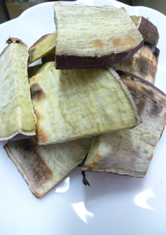 切って焼くだけ！☆トースターで焼き芋-レシピのメイン写真