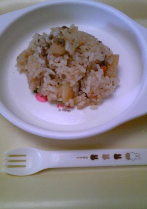 離乳食完了後の薄味子供炊き込みご飯-レシピのメイン写真