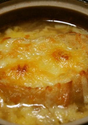 オニオングラタンスープ（飴色玉ねぎ♪）-レシピのメイン写真