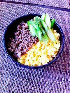 ふわふわ卵のそぼろ丼-レシピのメイン写真