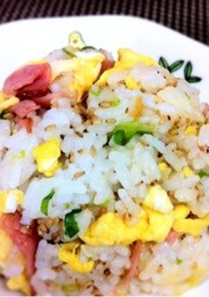 ごま入りチャーハン-レシピのメイン写真