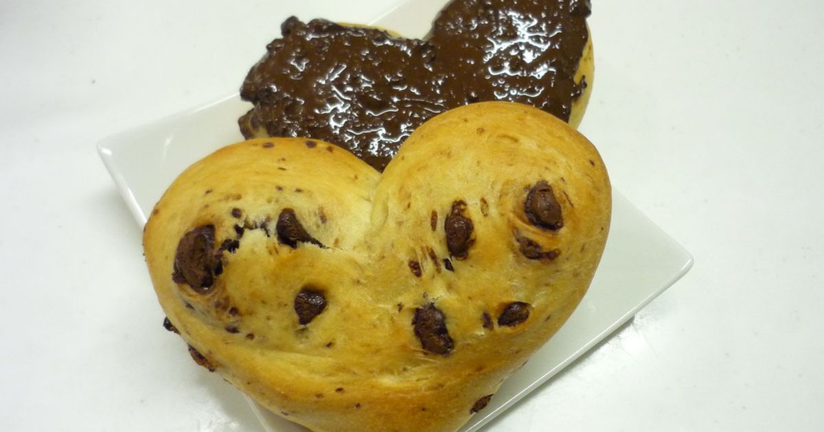 板チョコ使用♪ハート型チョコパン by 新妻あや 【クックパッド】 簡単