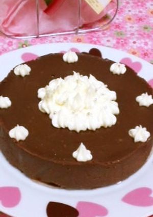 材料2つで簡単☆ホールde生チョコケーキ-レシピのメイン写真